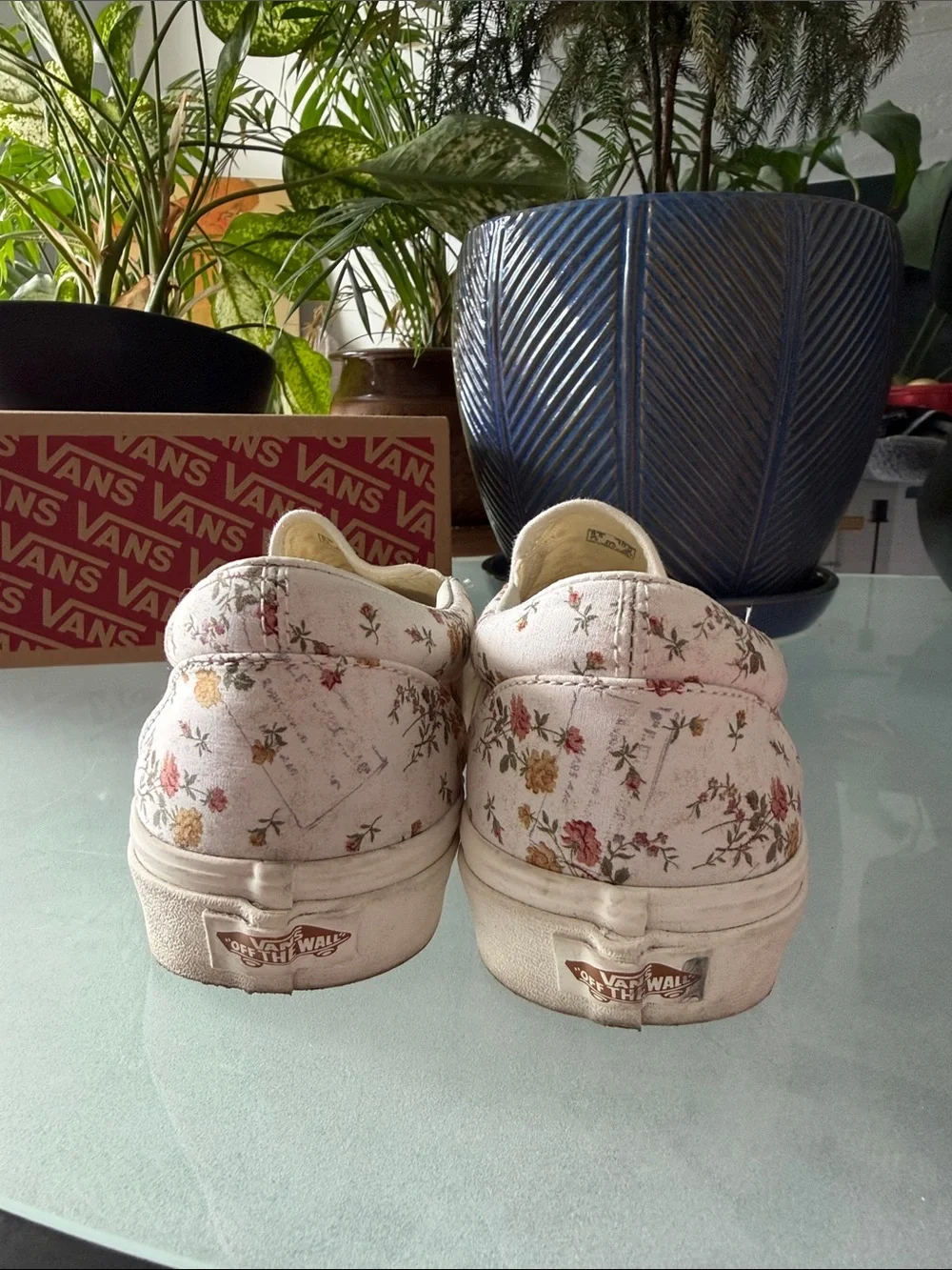 Vans Women's Slip-On Sneakers White Floral Print - Picture 4 of 6